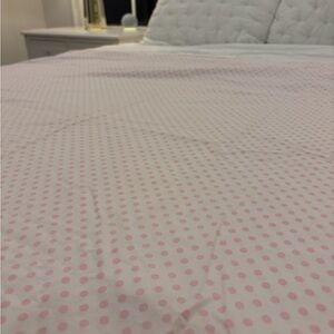 Pottery Barn Kids Pink Polka Dot Sheet Set